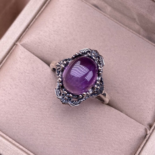 Royal Power - Amethyst Vintage Silver Ring