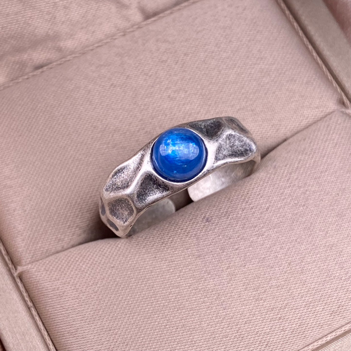 Energy Guard - Kyanite / Moonstone / Garnet Vintage Silver Ring