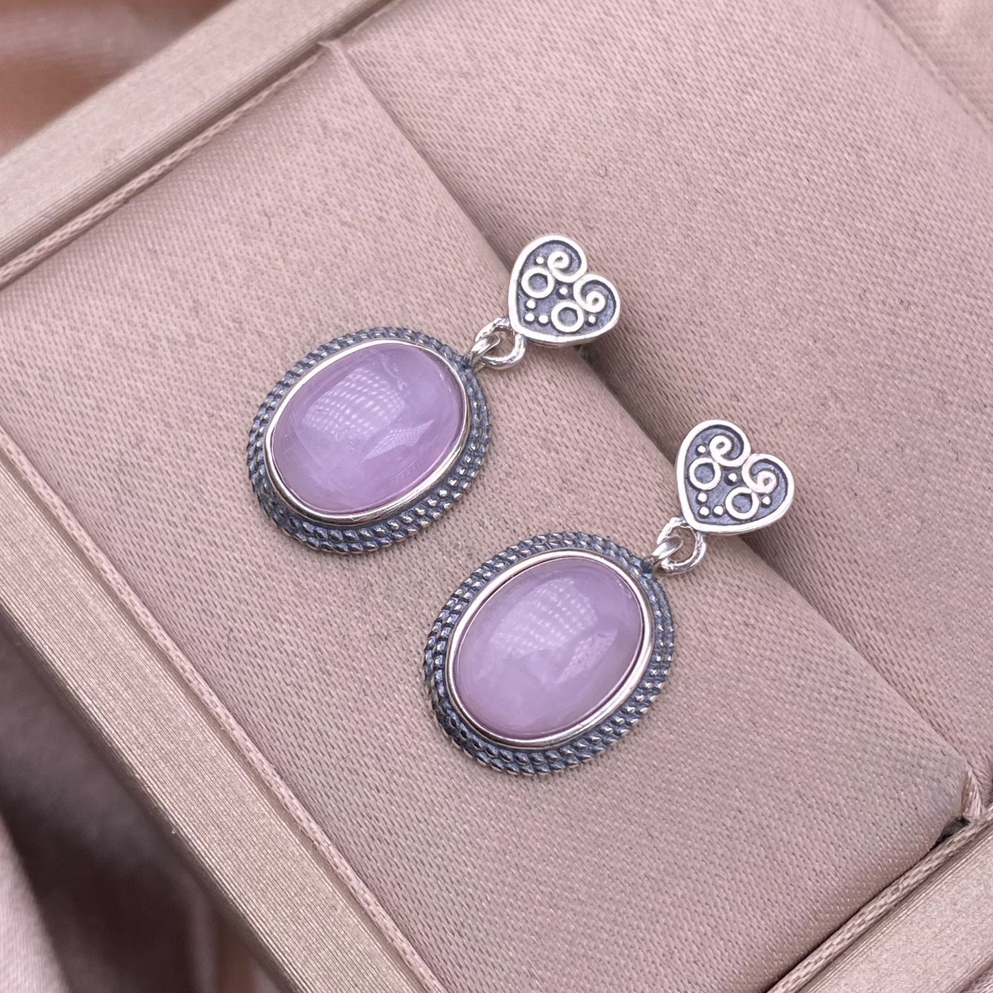 Love Healing - Kunzite Silver Earrings