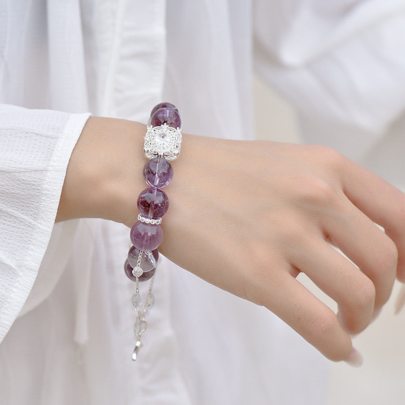 Peace & Love - Mermaid tail Amethyst Bracelet